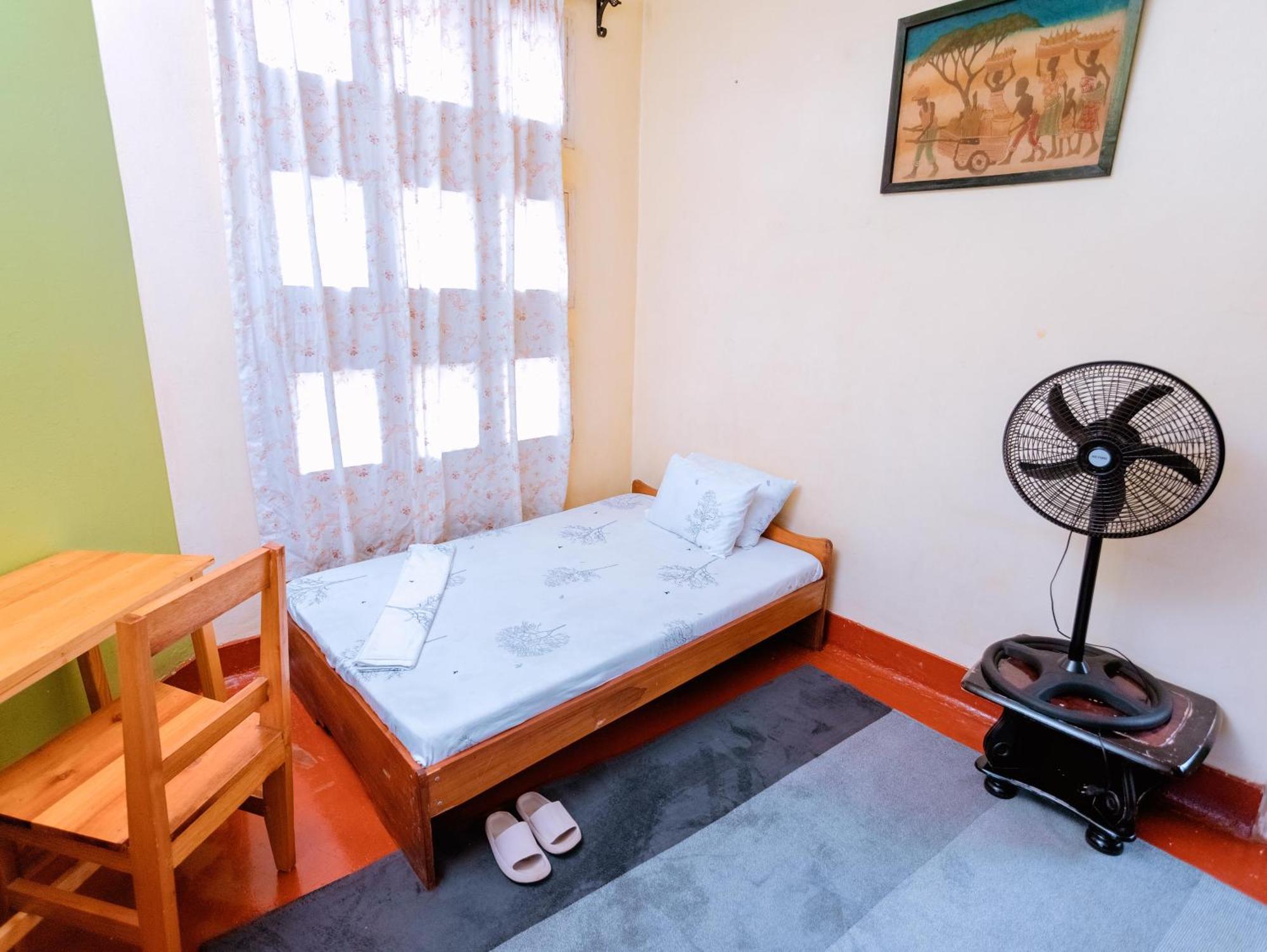 Faraja Homestay- Seamless Comfort In The Heart Of The City - Free Wifi, Warm Hospitality, And Local Delights Await 모시 외부 사진
